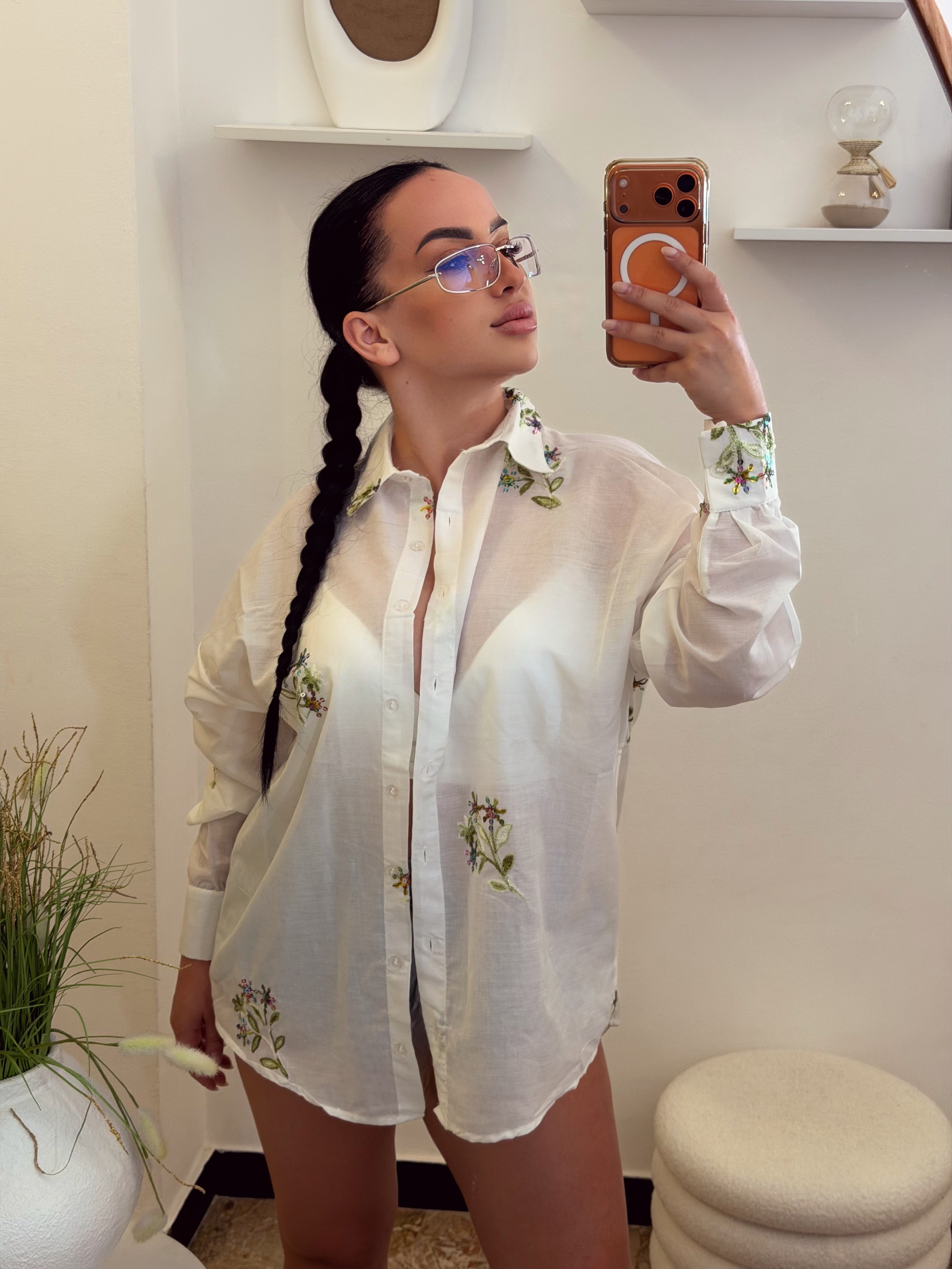 Camicia Bianca Ricamata Elegance